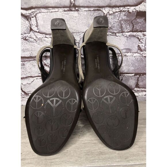 Donald J. Pliner Peggy Gray Shimmer Leather T- Strap Heels Sandals Women Sz 11M - Picture 16 of 16